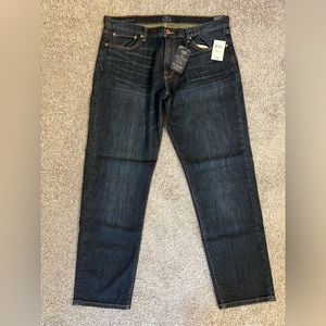 Men’s Lucky Brand 221 Original Straight Jeans Size 38x32 **NWT**